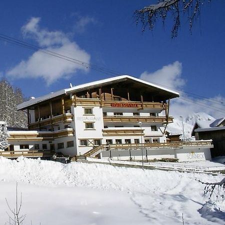 Sonnenhotel Soldanella Sonneck Samnaun Bagian luar foto